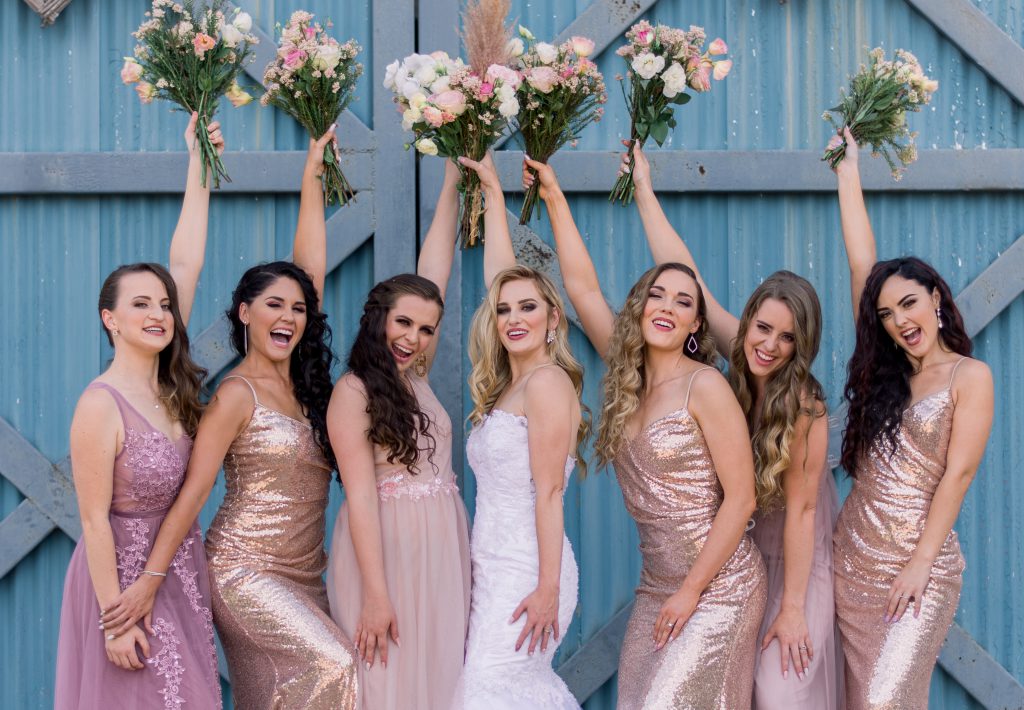 Playful wedding moments - 3